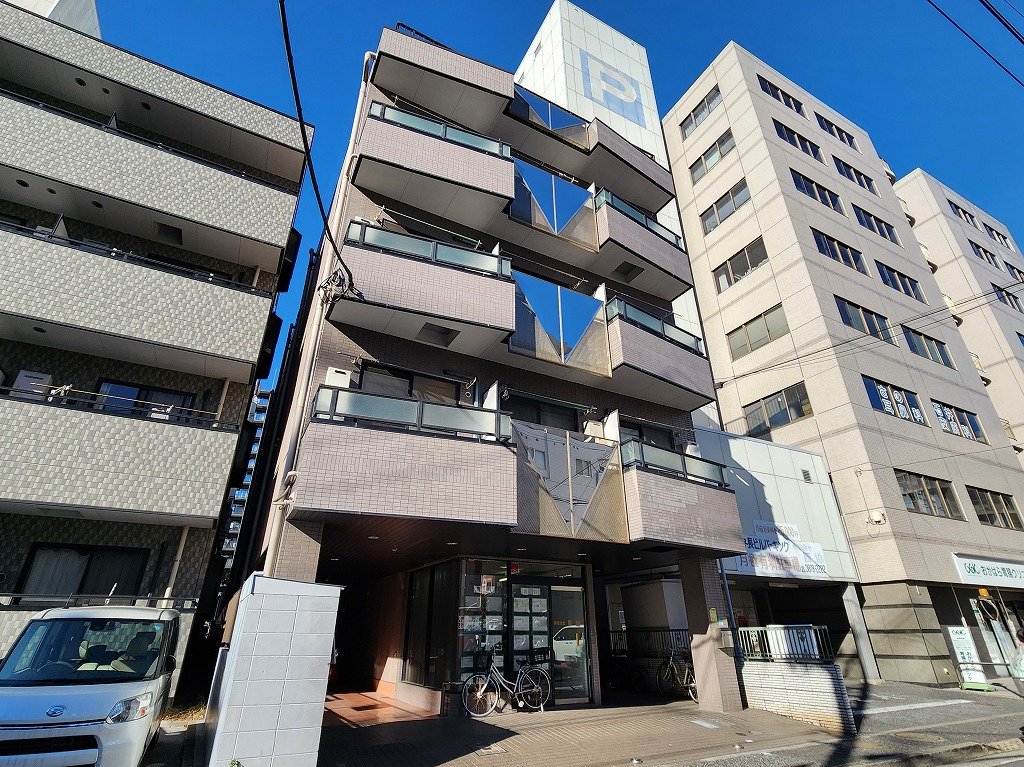 建物外観　ＫＳマンション　ＮＴＴインターネット　敷地内ゴミ置場・駐輪可