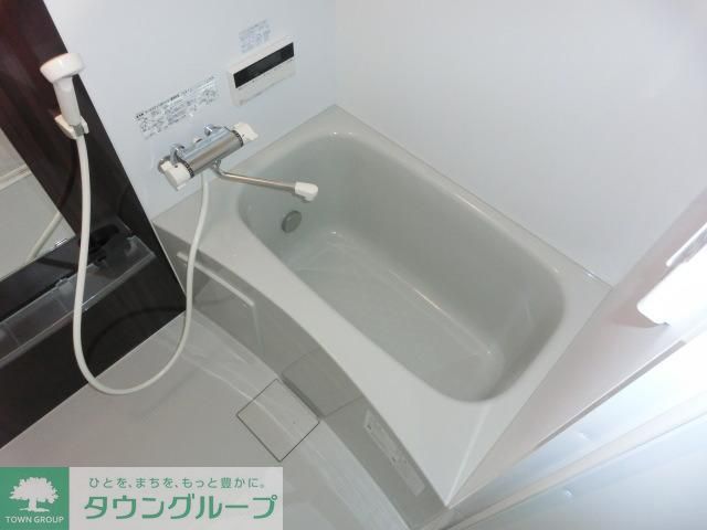バス・シャワールーム　イメージ。別号室写真です。