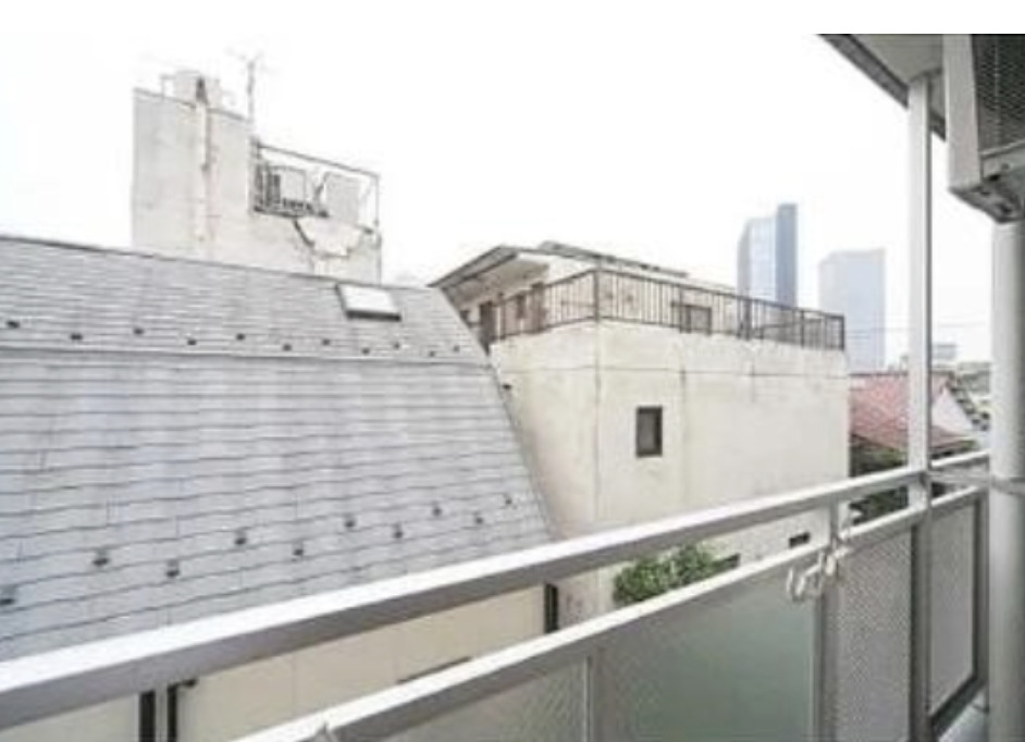 バルコニー　※別部屋の参考写真です。