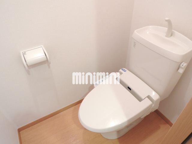 トイレ　ウォシュレット付きです