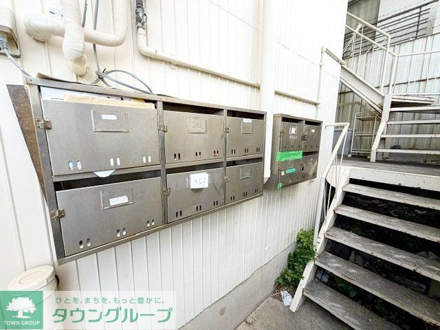 フラッツ生麦の外観写真