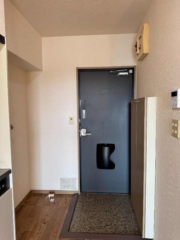 玄関　別部屋参照