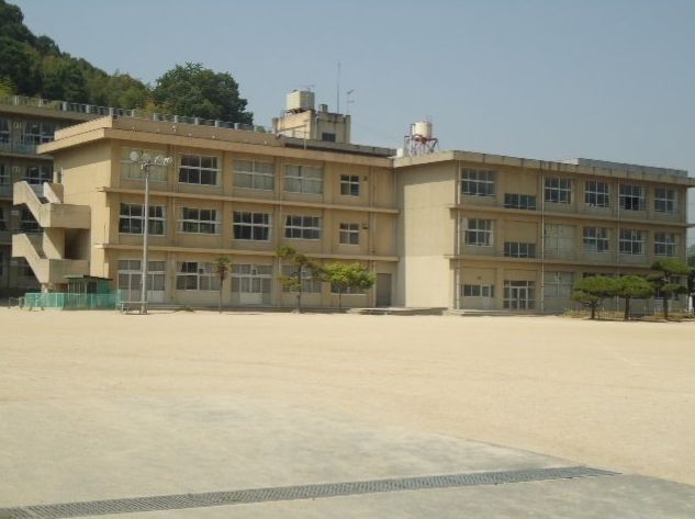 小学校　千田小学校（小学校）まで145m
