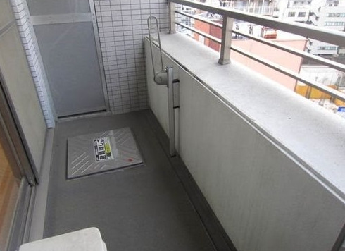 バルコニー　※別部屋の参考写真です。