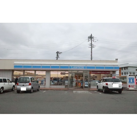 コンビニ　ローソン飯山静間バイパス店（コンビニ）まで756m