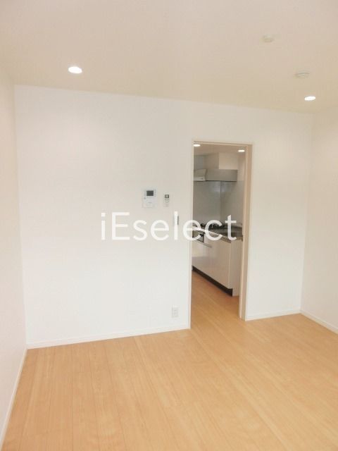 その他部屋・スペース　バルコニーから見たお部屋です。