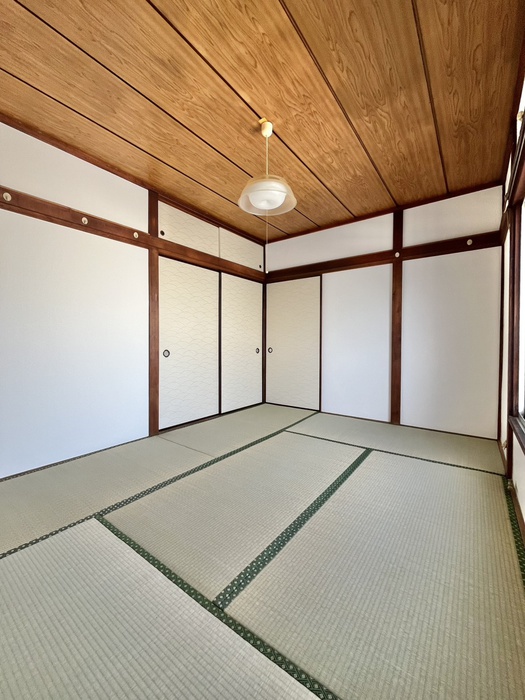 丸吉荘の居間写真