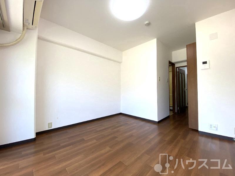 居室・リビング　開放感のあるお部屋です☆新生活が楽しみですね！