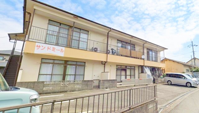 駐車場　駐車場があるので、車を買う予定の方も安心です