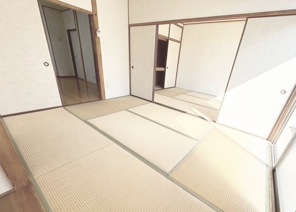 その他部屋・スペース　畳表替え・襖貼り換え予定！！