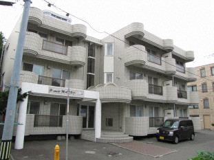 建物外観　◆夏も快適エアコン付き！◆円山公園駅徒歩1分の好立地！