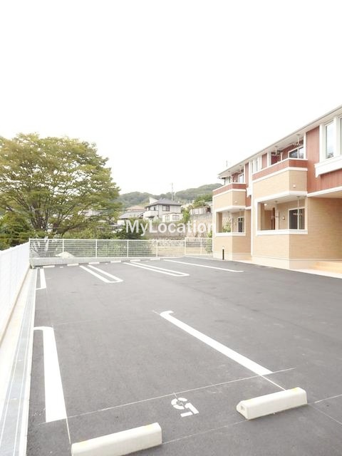 駐車場　☆敷地内に駐車場があります☆