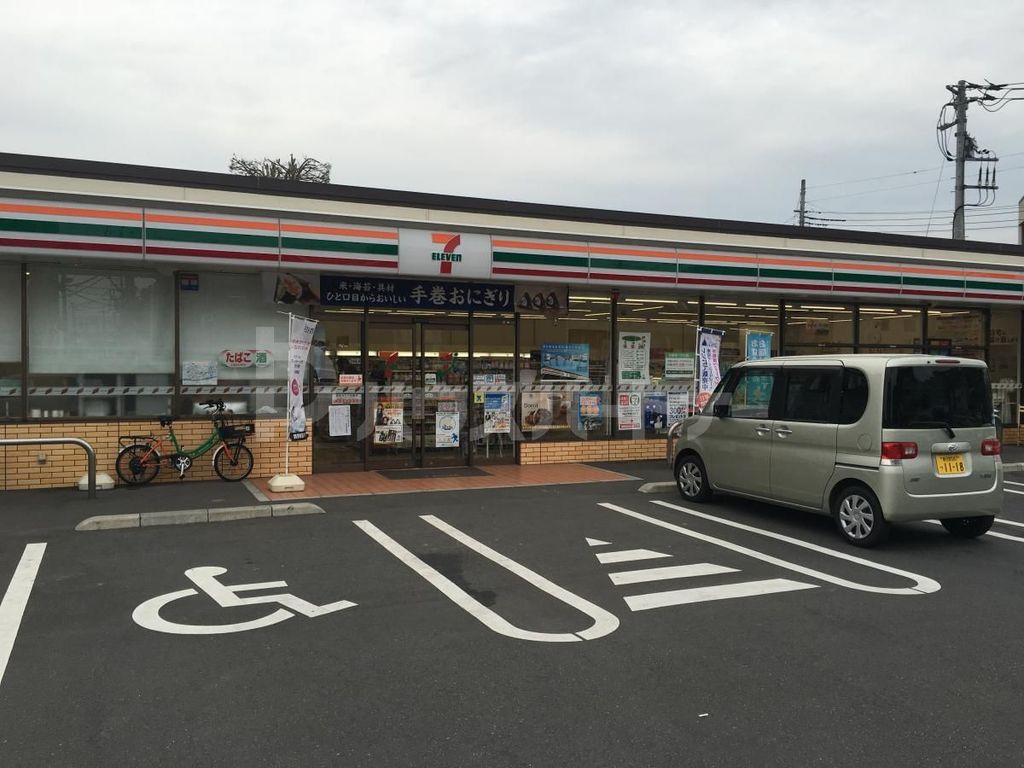 コンビニ　セブンイレブン草加清門南店（コンビニ）まで310m