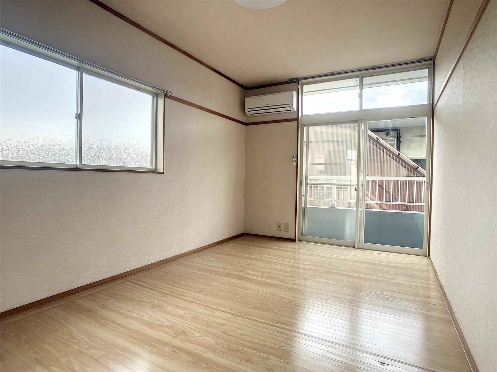 Aries ́Innの居間写真