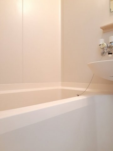 バス・シャワールーム　お風呂で日々の疲れを落としましょう