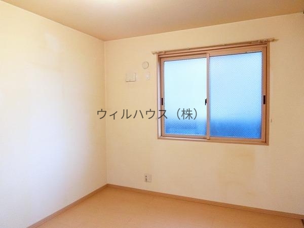 その他部屋・スペース　明るい洋室！