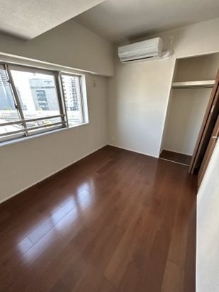 オープンレジデンシア南青山骨董通りの内装写真