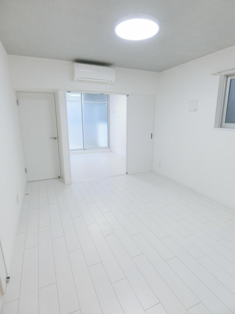 CASA PIAZZA 桜新町の居間写真
