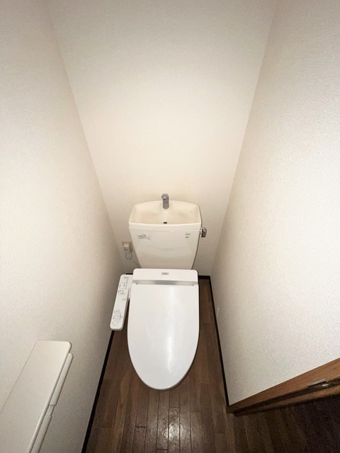 トイレ　別部屋参考画像