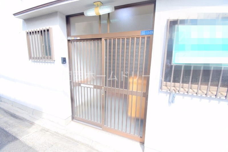 高瀬町5丁目11-13貸家の外観写真