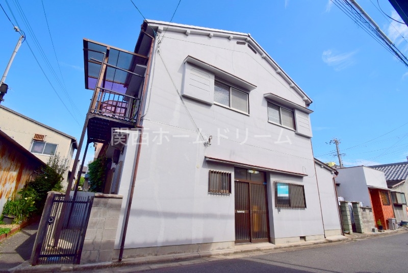 高瀬町5丁目11-13貸家