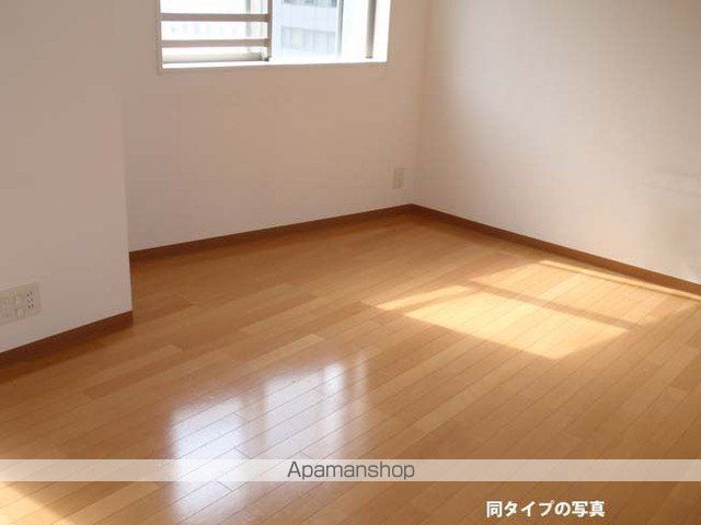 コンフォリア銀座EASTの居間写真