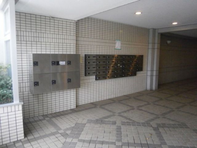 リーガル鷺沼の外観写真