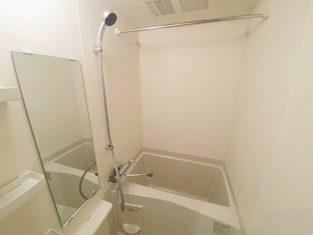 プレサンス松屋町ファステの風呂写真