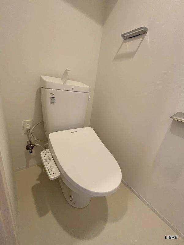 トイレ　ウォシュレット完備