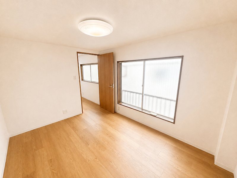 その他部屋・スペース　角部屋で通風良好
