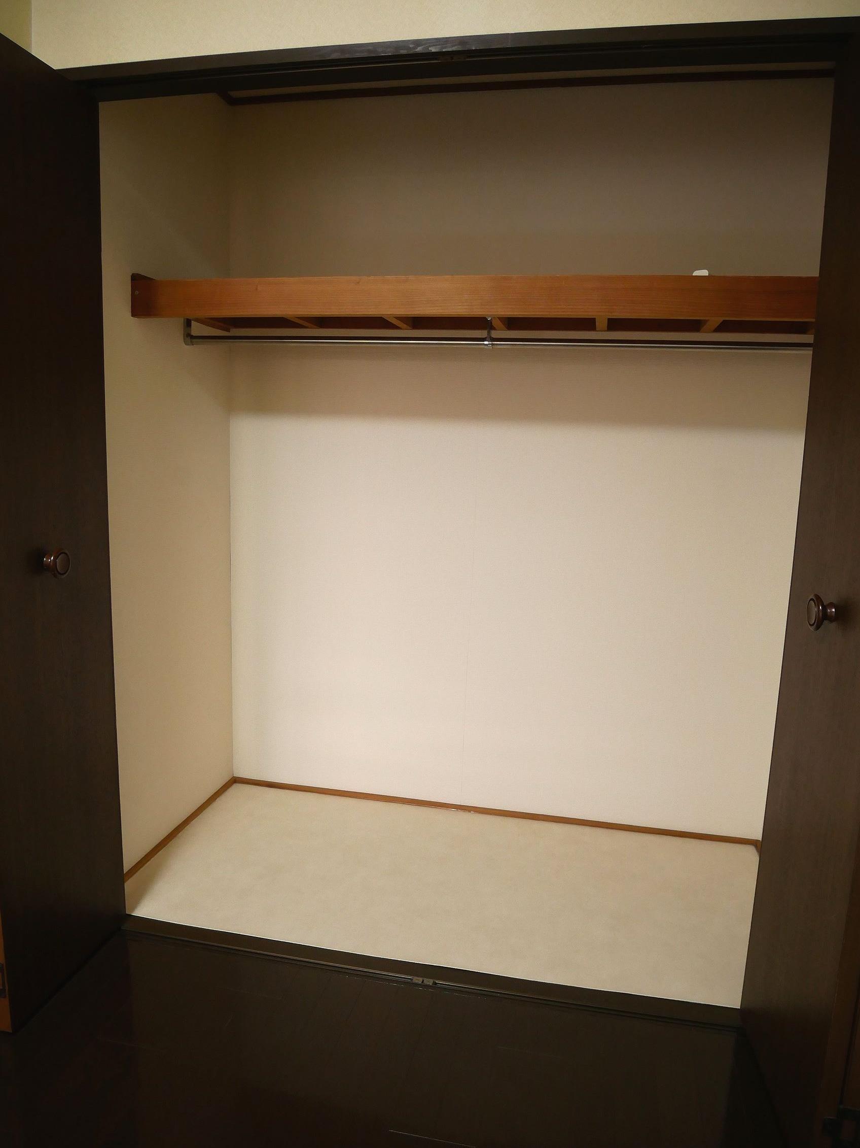 収納　クローゼット