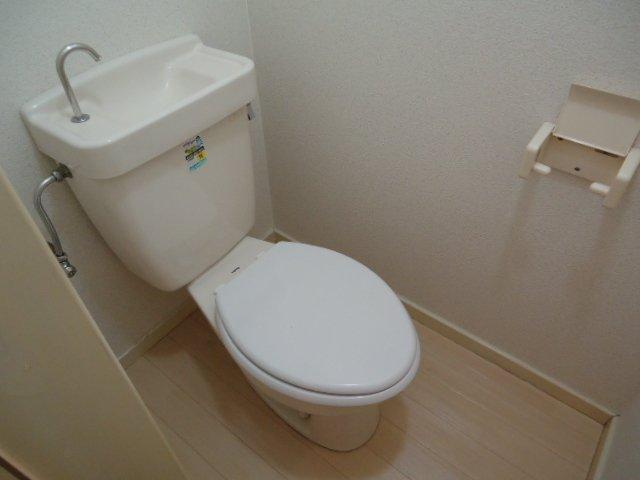 【コーポ花南Ａのトイレ】