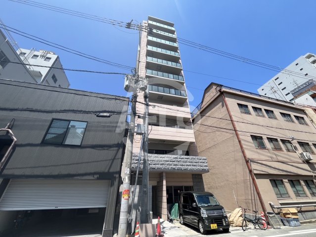 【大阪市天王寺区上汐のマンションの建物外観】