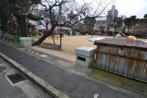 【ネルギンハウスの公園】