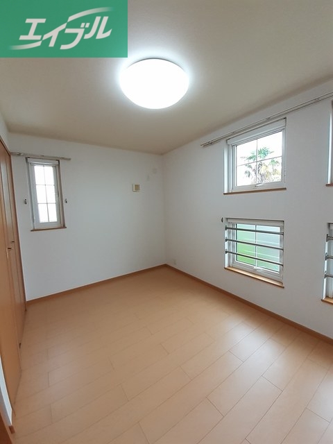 その他部屋・スペース　寝室