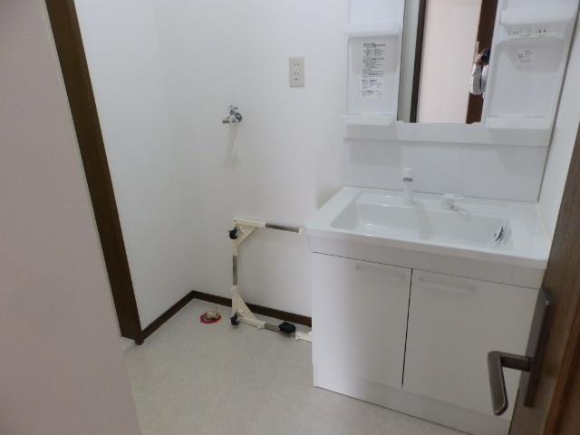 洗面設備　室内洗濯機置き場