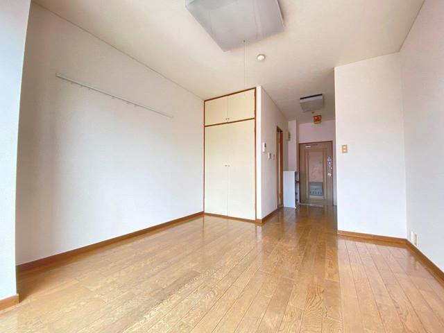 居室・リビング　洋室