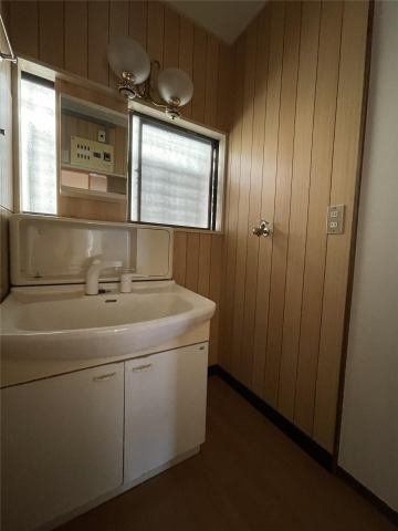 洗面設備　洗面