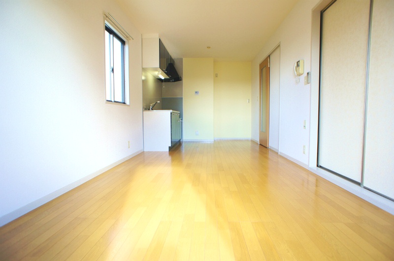 居室・リビング　ゆったり過ごせる居間です