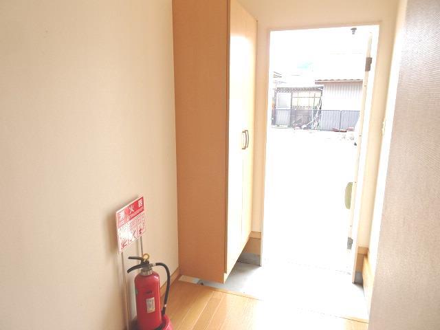 玄関　玄関（イメージ）