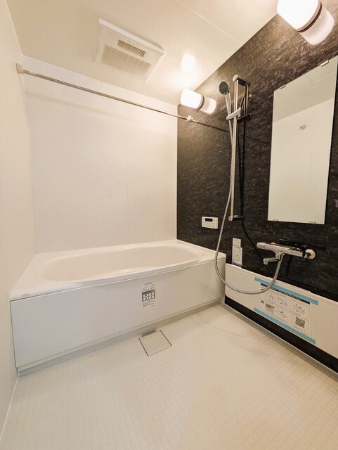 バス・シャワールーム　４０１号の写真となります。