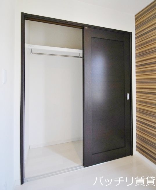 収納　別号室写真の為現況を優先致します。