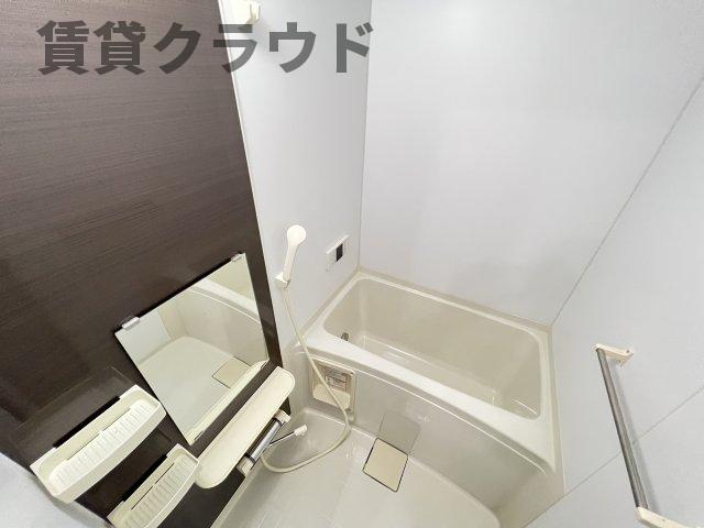 バス・シャワールーム　お風呂で日々の疲れを落としましょう