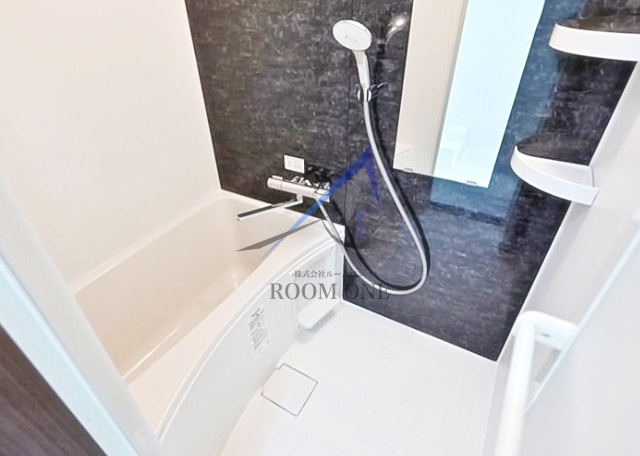 バス・シャワールーム　お風呂です。