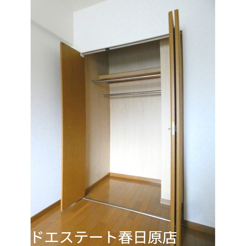 収納　各部屋に収納があります