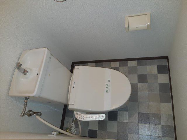 トイレ　※別部屋写真