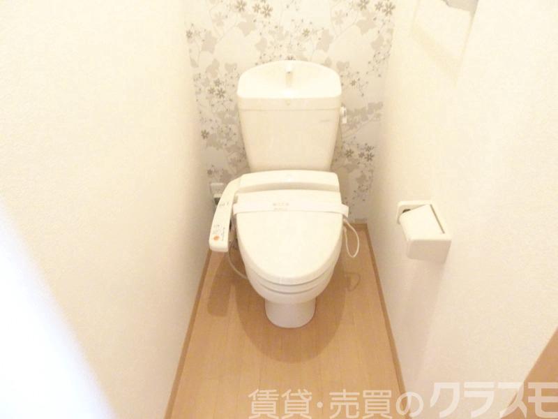 トイレ　ウォシュレット＆ウォームレット