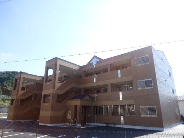 エクセレント桜マンションの外観写真