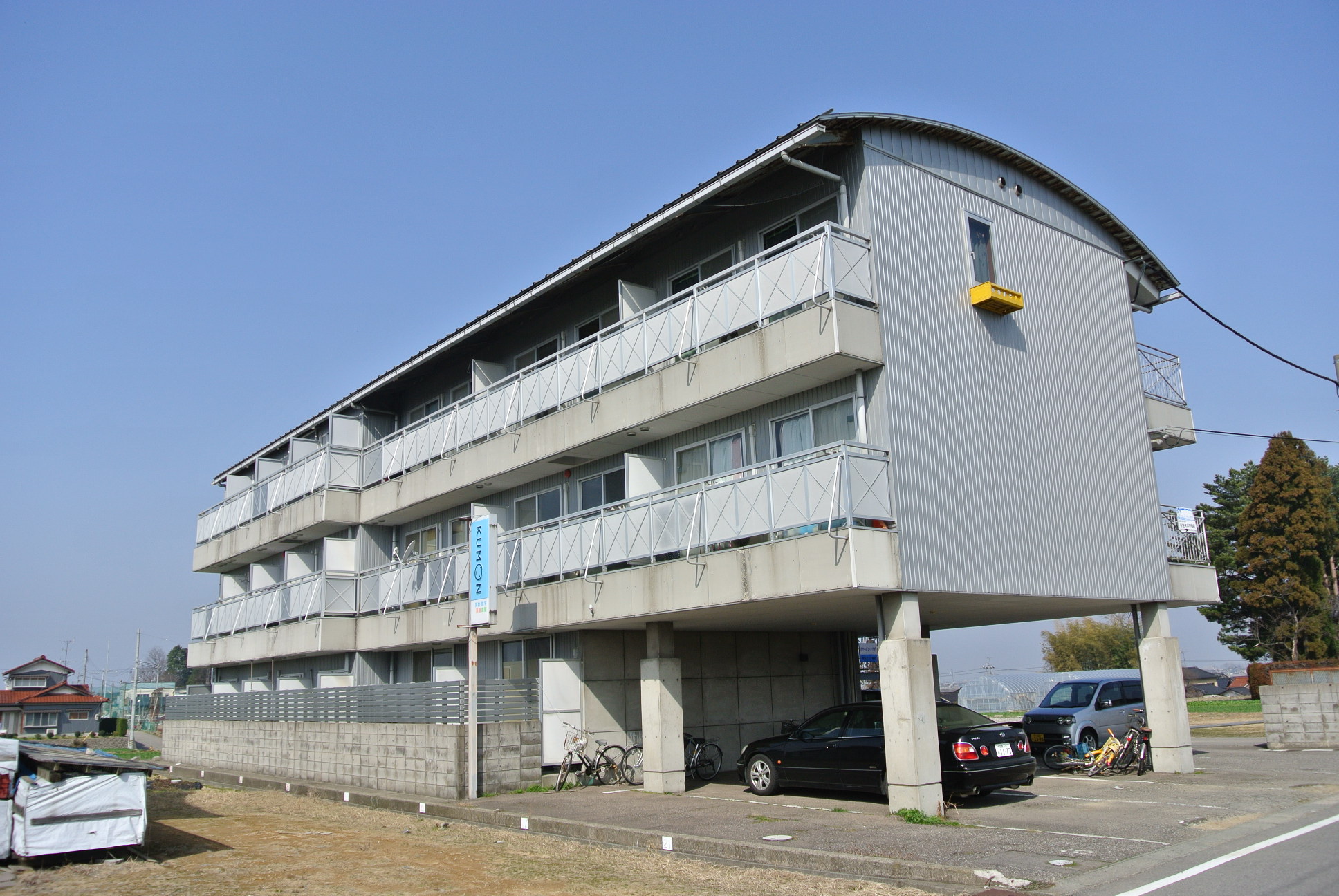 イマージュ-コウダの建物外観