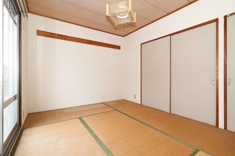 居室・リビング　図面と現状に相違がある場合には現状を優先